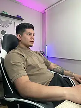  robertobaggioo online show from February 25, 2026, 12:16 pm