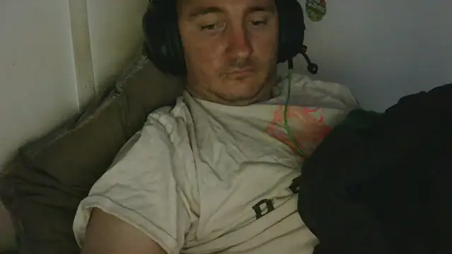 pbilip7787 online show from March 9, 2026, 10:24 pm