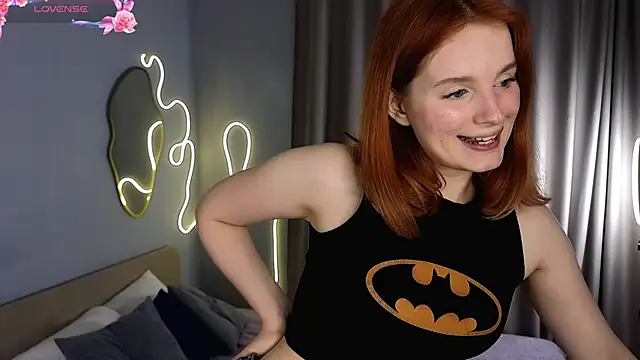 Vixaria online show from April 12, 2026, 3:15 pm