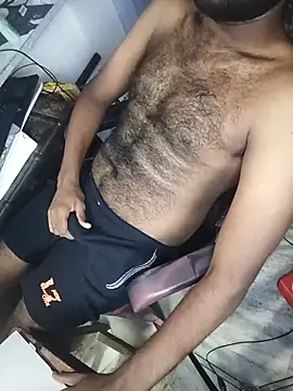 Tinku 1324 online show from April 15, 2026, 4:29 am