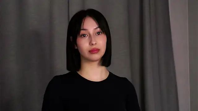 AngeleLuster online show from March 4, 2026, 5:37 am