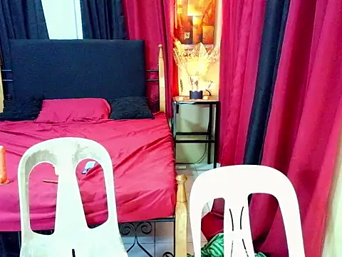 Asha Addisonn online show from April 1, 2026, 1:52 pm