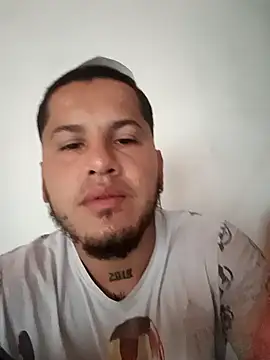 Snapshot of lenin9 chatting on February 18, 2026, 2:24 pm lenin9 online show from February 18, 2026, 2:24 pm