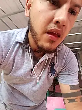 Snapshot of lenin9 chatting on March 20, 2026, 1:12 pm lenin9 online show from March 20, 2026, 1:12 pm