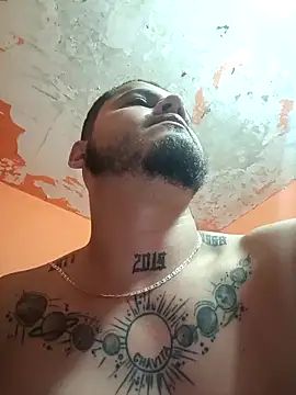 Snapshot of lenin9 chatting on February 17, 2026, 1:30 pm lenin9 online show from February 17, 2026, 1:30 pm