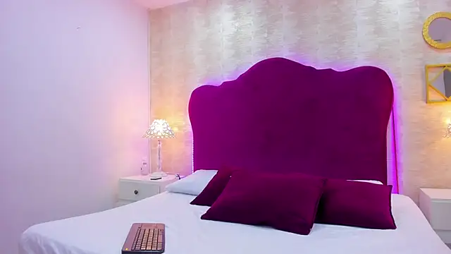 HollyOlson online show from February 12, 2026, 5:34 pm