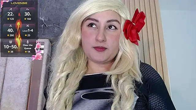 Hazumi Tsu online show from April 16, 2026, 3:07 am