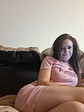 Lovemekd online show from June 17, 2026, 1:49 am