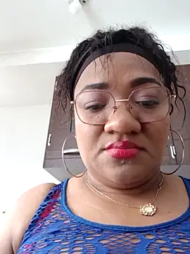 honey-suckle online show from February 23, 2026, 2:39 pm