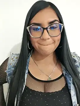 Snapshot of sensual_muse chatting on March 15, 2026, 6:31 am sensual muse online show from March 15, 2026, 6:31 am
