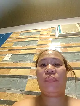 Snapshot of squirtshantal chatting on October 17, 2025, 4:42 pm squirtshantal online show from October 17, 2025, 4:42 pm