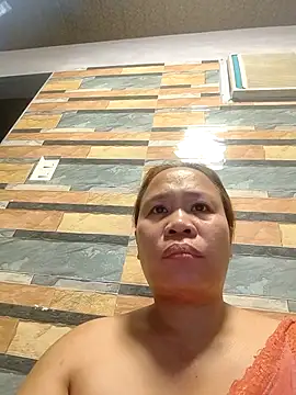 Snapshot of squirtshantal chatting on October 16, 2025, 4:26 pm squirtshantal online show from October 16, 2025, 4:26 pm