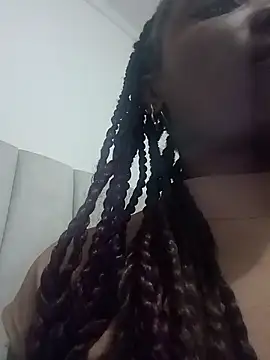 alanalaurent15 online show from March 31, 2026, 11:51 pm