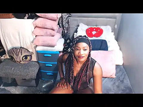 alanalaurent15 online show from February 19, 2026, 9:06 am