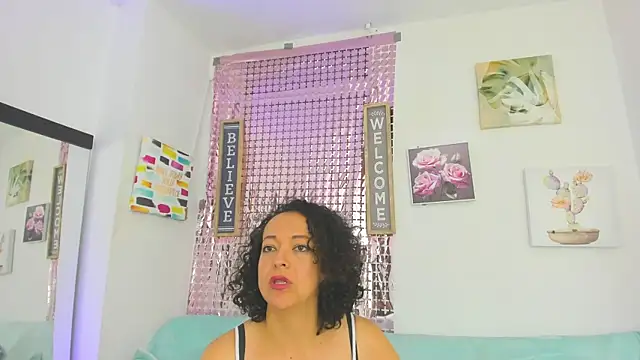 AdeleNasty online show from April 16, 2026, 9:39 pm