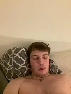 Snapshot of benab888 chatting on April 3, 2026, 10:49 pm benab888 online show from April 3, 2026, 10:49 pm