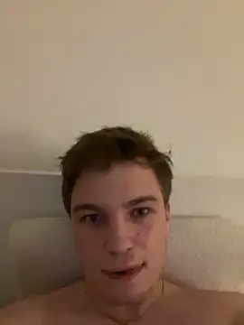 Snapshot of benab888 chatting on April 7, 2026, 11:50 pm benab888 online show from April 7, 2026, 11:50 pm