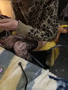 yixianshen188 online show from February 14, 2026, 2:39 pm