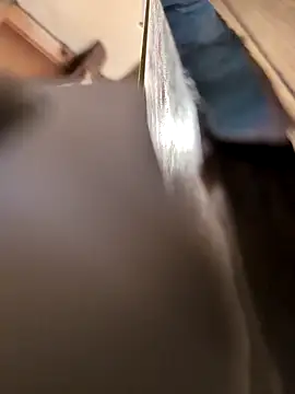 kallme1tee95 online show from February 24, 2026, 7:59 pm