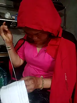 nelina 12345 online show from April 18, 2026, 3:53 am