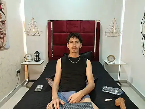 skinny jean  online show from March 31, 2026, 8:11 pm