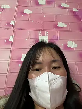 Yuki-babi2k online show from May 19, 2026, 5:53 pm