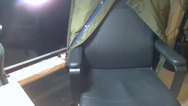 Snapshot of biiisexxx chatting on March 15, 2026, 5:42 pm biiisexxx online show from March 15, 2026, 5:42 pm