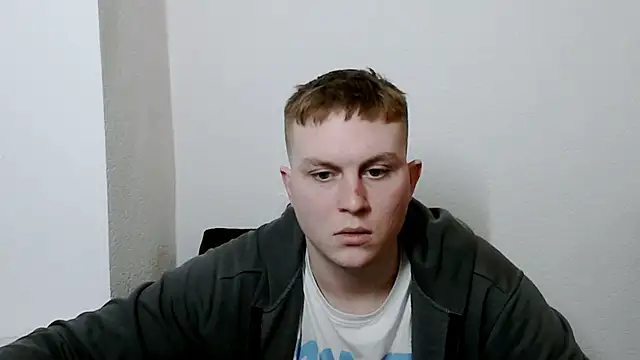 Snapshot of MrHeat_ chatting on February 26, 2026, 7:47 pm MrHeat online show from February 26, 2026, 7:47 pm