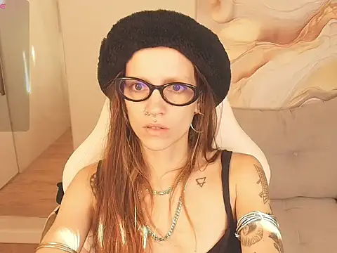 Snapshot of Peggy_Ross chatting on March 4, 2026, 8:16 pm Peggy Ross online show from March 4, 2026, 8:16 pm