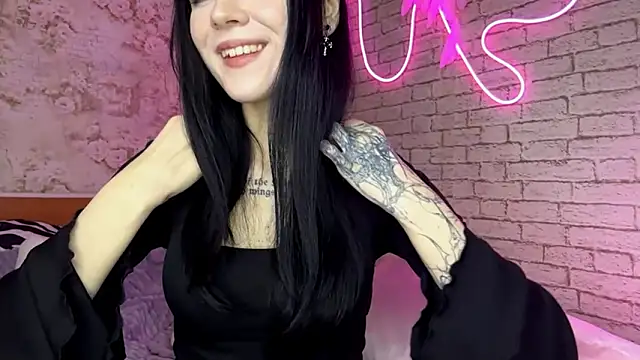 ExiePecue online show from February 14, 2026, 7:08 am