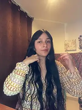 Snapshot of Abril_Thompson221 chatting on May 25, 2026, 11:36 pm Abril Thompson221 online show from May 25, 2026, 11:36 pm