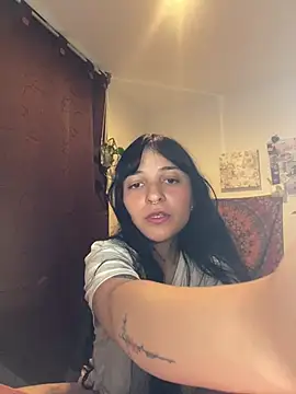 Snapshot of Abril_Thompson221 chatting on May 9, 2026, 1:42 am Abril Thompson221 online show from May 9, 2026, 1:42 am