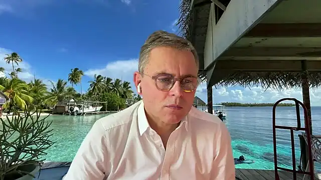 Snapshot of stephcmoi007 chatting on March 17, 2026, 1:25 pm stephcmoi007 online show from March 17, 2026, 1:25 pm