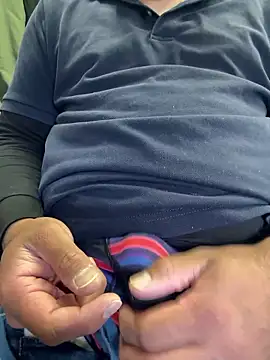 kiyomaro2 online show from April 27, 2026, 1:47 am