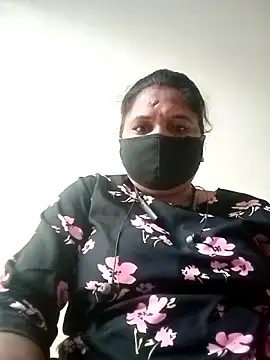 Snapshot of RASIYAN_RANI chatting on May 5, 2026, 7:44 am RASIYAN RANI online show from May 5, 2026, 7:44 am