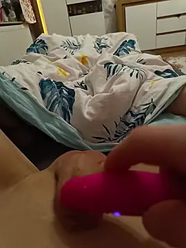 onxana89 online show from February 14, 2026, 10:43 pm