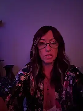 Trophy Milf online show from February 13, 2026, 11:10 am