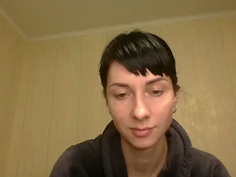  OnyxQueen  online show from February 17, 2026, 6:49 pm