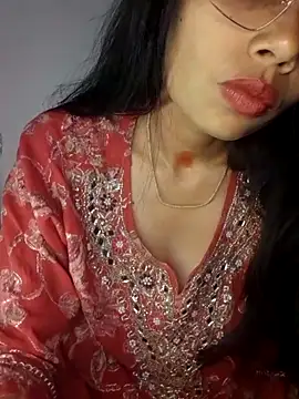 Horny Girl VIP online show from February 16, 2026, 1:43 pm