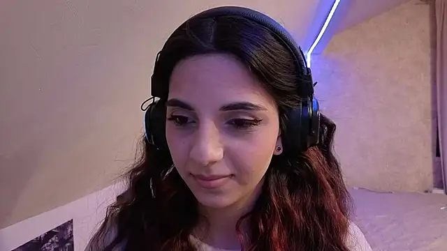 Blissmissataeses online show from March 3, 2026, 12:45 pm