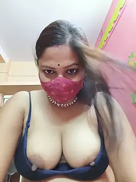Snapshot of Kiya_6543 chatting on June 30, 2026, 5:24 pm Kiya 6543 online show from June 30, 2026, 5:24 pm