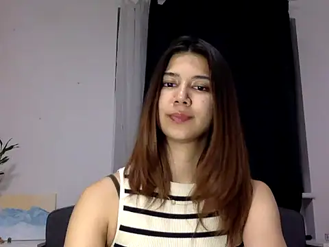 Snapshot of KiraVixenSweet chatting on March 13, 2026, 10:48 pm KiraVixenSweet online show from March 13, 2026, 10:48 pm