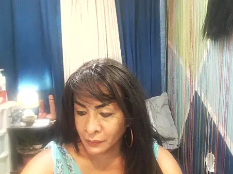Snapshot of seductivediva chatting on April 17, 2026, 2:42 pm seductivediva online show from April 17, 2026, 2:42 pm