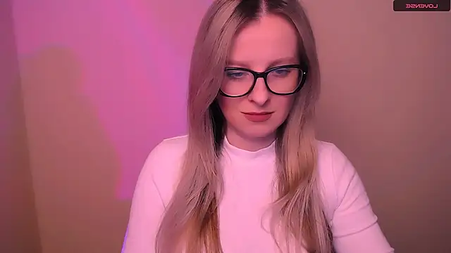 Snapshot of AnnePeach chatting on March 1, 2026, 6:08 pm AnnePeach online show from March 1, 2026, 6:08 pm