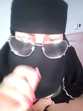 Kawtr9ahbtk online show from February 16, 2026, 9:13 pm