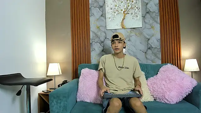 YOUNG BOYS HELL online show from February 15, 2026, 7:24 pm