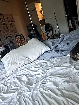 Cinnamonbunn online show from March 10, 2026, 6:45 pm