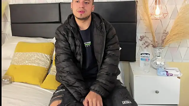 AronGarcia online show from February 28, 2026, 12:05 pm