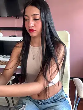 Snapshot of Daniela_Pink chatting on February 20, 2026, 12:29 pm Daniela Pink online show from February 20, 2026, 12:29 pm