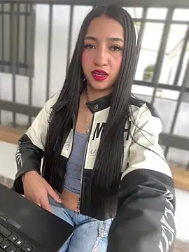 Snapshot of Daniela_Pink chatting on March 3, 2026, 3:19 pm Daniela Pink online show from March 3, 2026, 3:19 pm